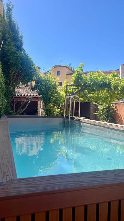 Apartamentos Rurales Flor De Lavanda - Housity