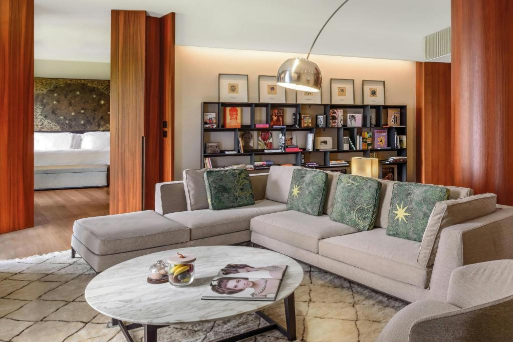 Bvlgari Hotel Milano photo