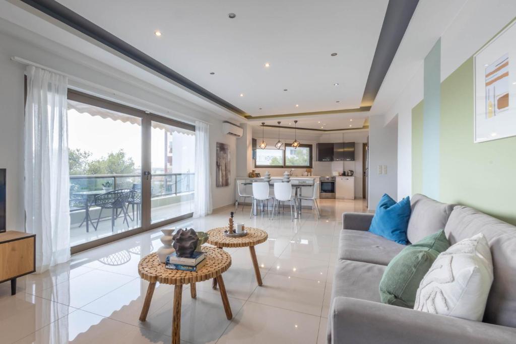 Amazing Holiday Apt with Ocean Views