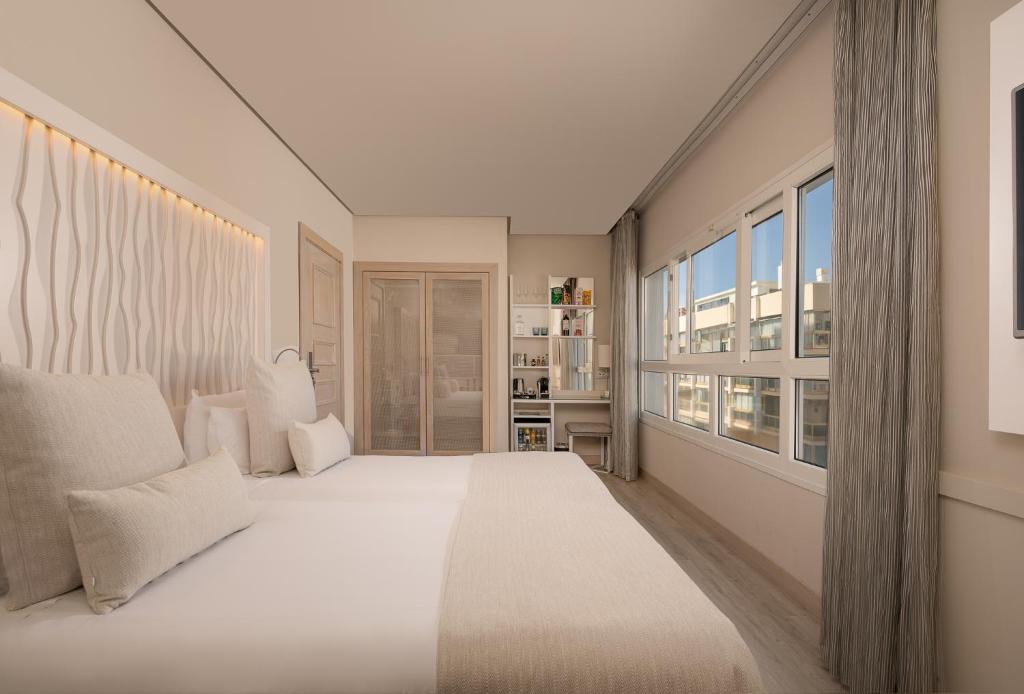 Amàre Beach Hotel Marbella - Adults Only Recommended - 