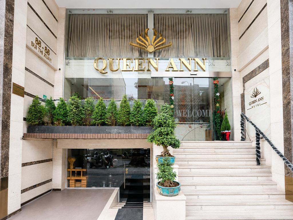 a store front of a supreme amazon store at Queen Ann Hotel in Ho Chi Minh City