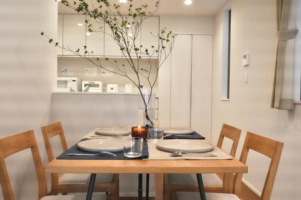 ISSHUKU-渋谷I-Newly Renovated 4BR House-Near Shinjuku & Shibuya-Up to 11 Guests