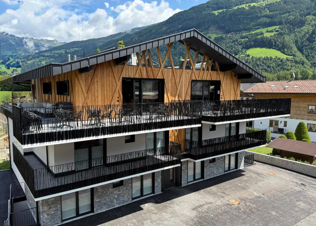 an image of a building with a balcony at rocking home in Aschau
