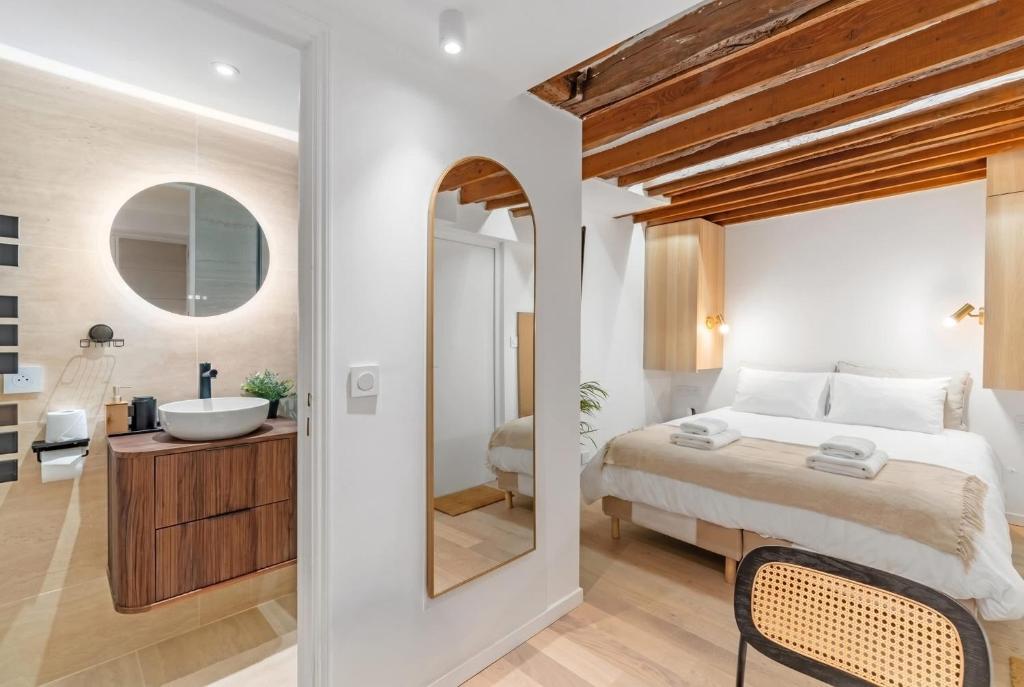Sublim suite Marais with AC