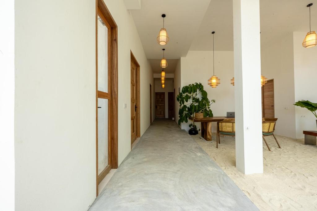 Odi Beachfront Kamadhoo - View 23