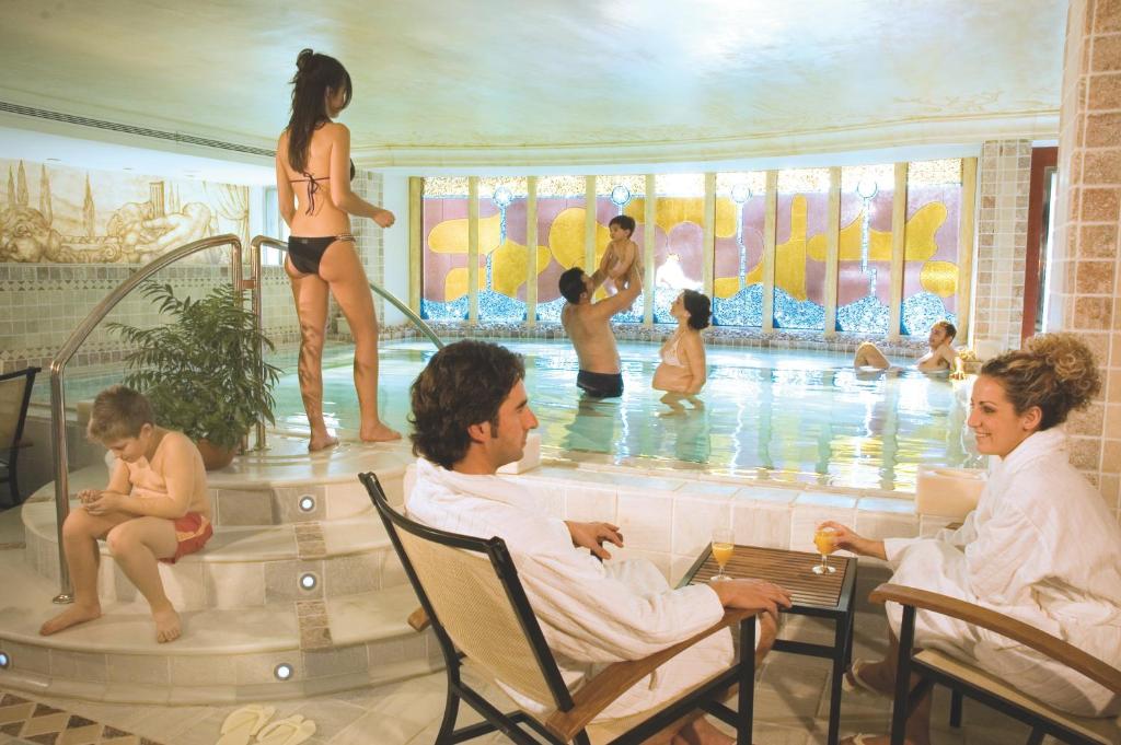 Los Angeles Hotel & Spa vendégei