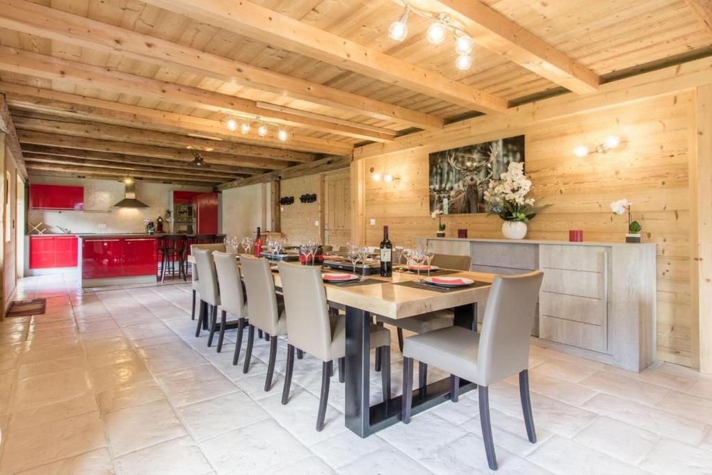 Chalet La Ferme du Creux du Nant - Appartement 13 personnes - Châtel Réservation