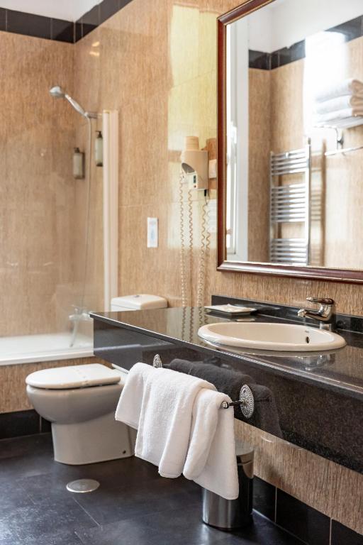 Gran Hotel Pelayo - Superior Double Or Twin Room With Mountain View