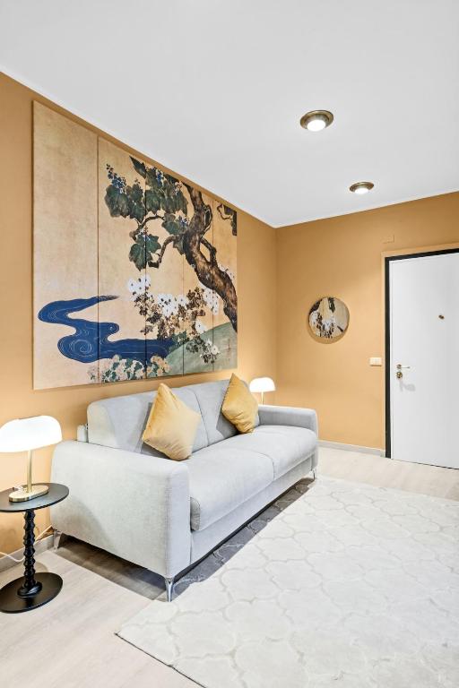 -Gorgeous 3Bedroom- Penthouse Near Duomo