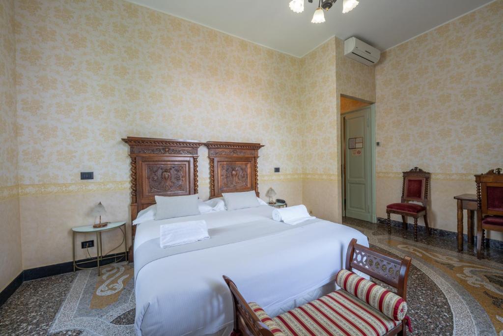 Villa Fieschi Boutique Hotel - Chambre Double Ou Lits Jumeaux De Luxe