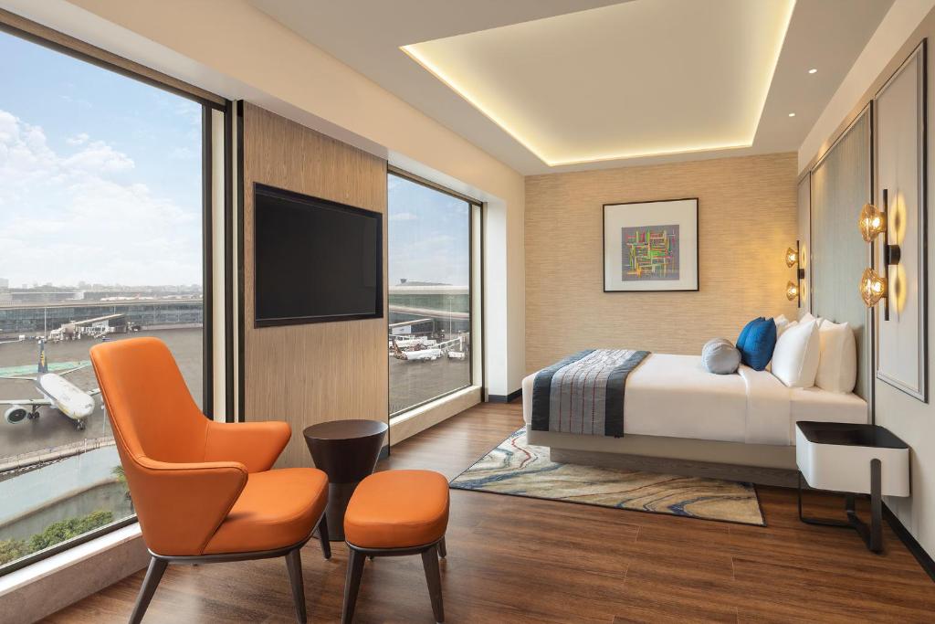لابی و فضای عمومی Fairfield by Marriott Mumbai International Airport - تصویر ۵