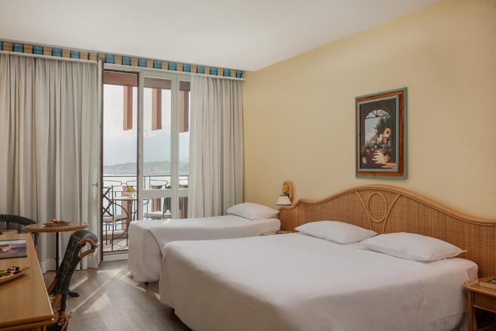 UNA Hotels Capotaormina 3