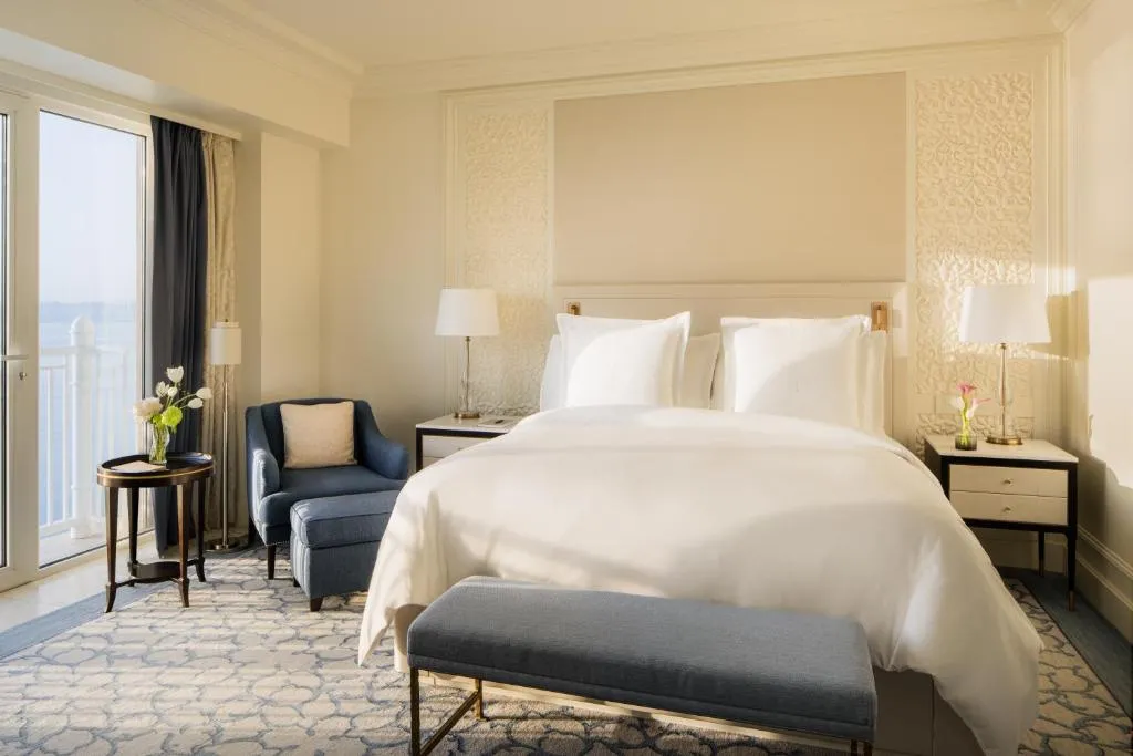 Ambassador One Bedroom Suite