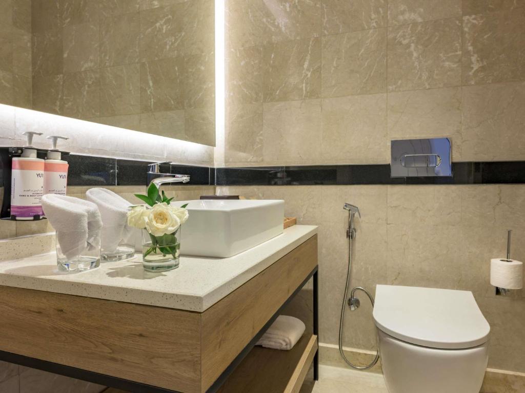 Mövenpick Resort & Residences Aqaba - King Suite