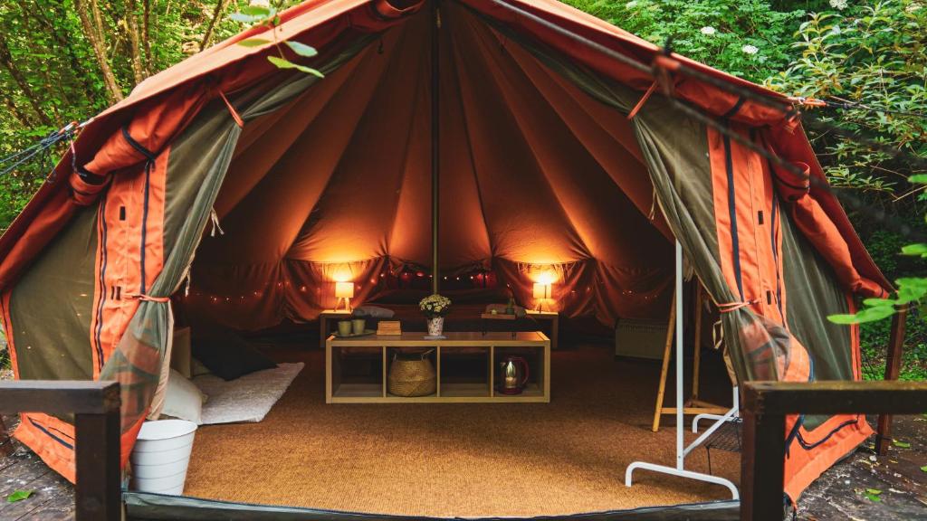 River Tribe Glamping