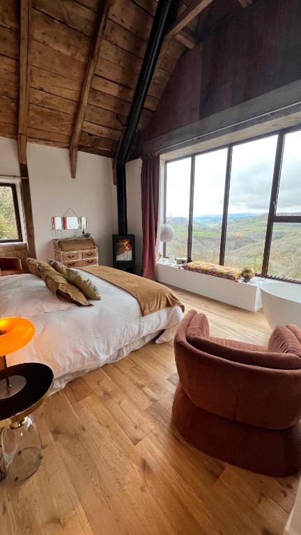 La Grange de Magdeleine - Deluxe Room