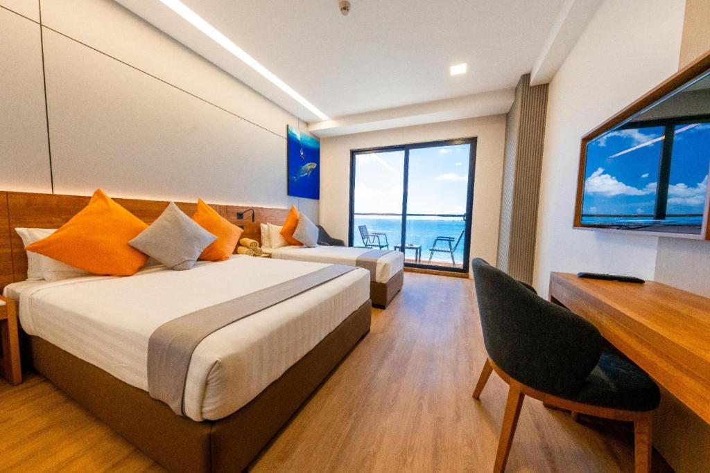 Triton Exotica - View 44