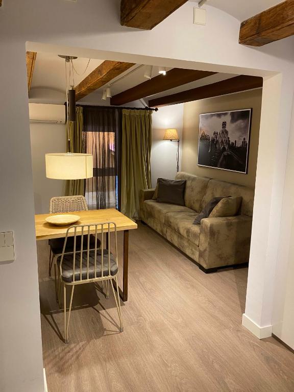 Pau Claris Ginger - 2BR next to Passeig de Gracia