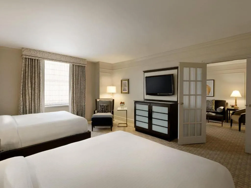 One-Bedroom Suite with Two Queen Beds