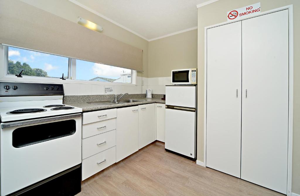 Takapuna Motor Lodge - Resim 11