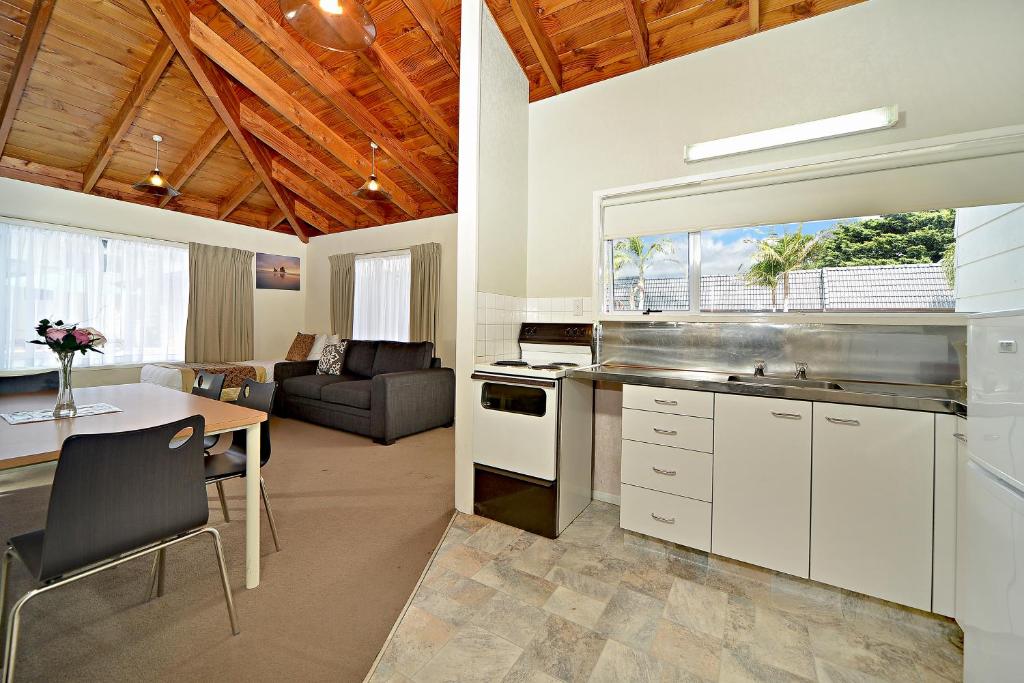 Takapuna Motor Lodge - Resim 5