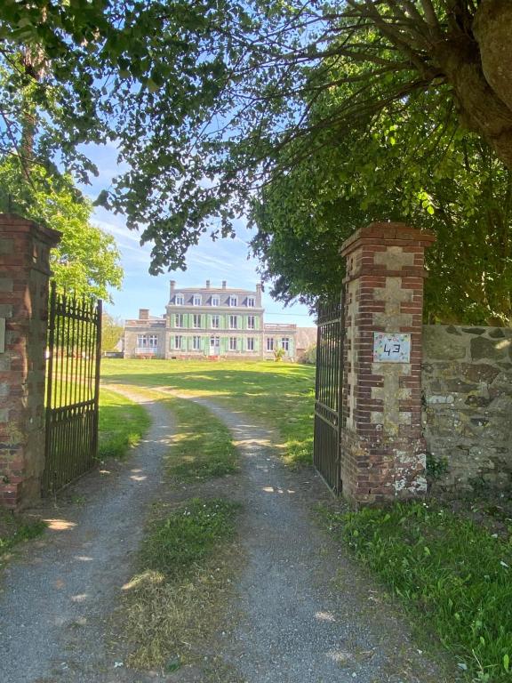 La Maison du Hommeel - Housity