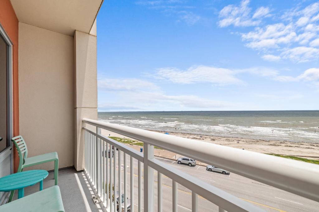 Holiday Inn Express & Suites - Galveston Beach, an IHG Hotel - 