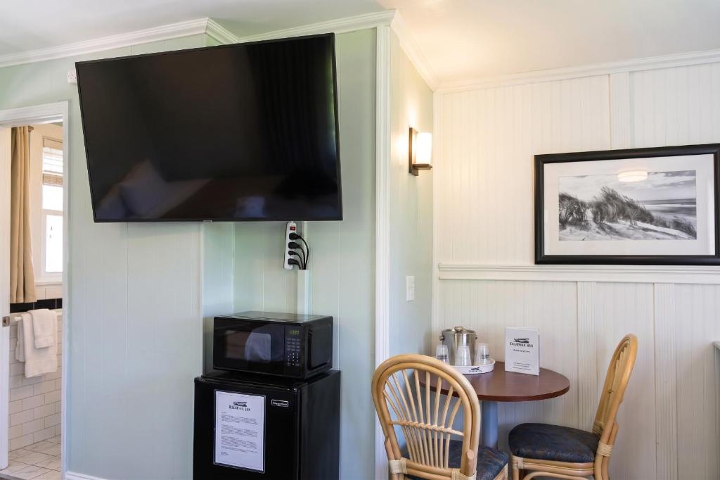 Colonial Inn - Double Room With Sea View