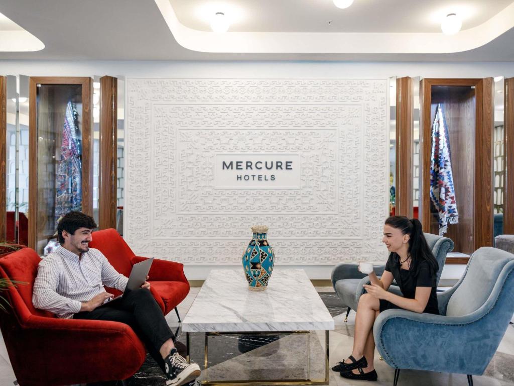 لابی و فضای عمومی Mercure Baku City - تصویر ۵