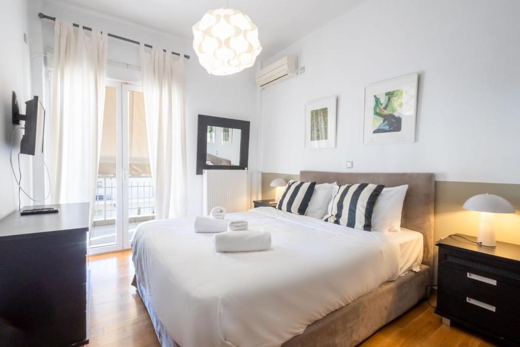 A Luxury & Comfortable Apt in Athens