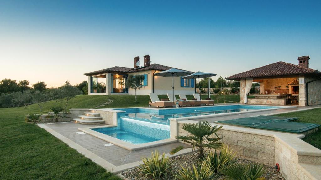 Villa Evelyn by Villas Guide