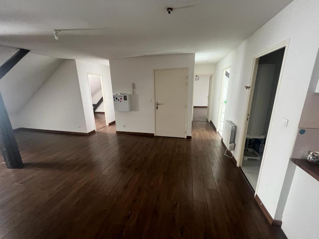 Super Appartement , F4, centre ville, proche gare et commerces, Clim – photo 2