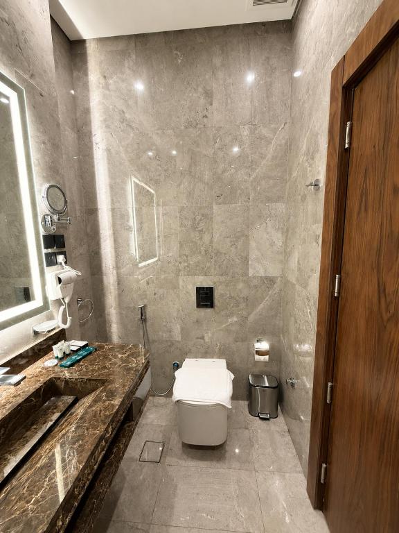 MORA HOTEL