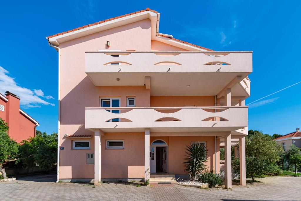 BonVie Apartments in Center A3 B5