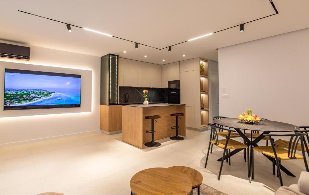 Westy Residence Split