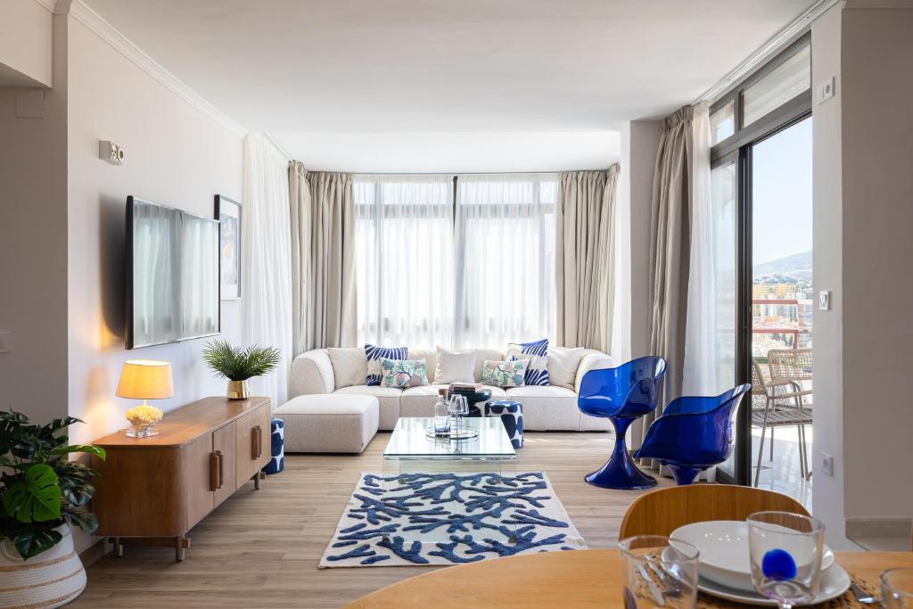 Duplex Sea Views & Private Pool by AORA STAY