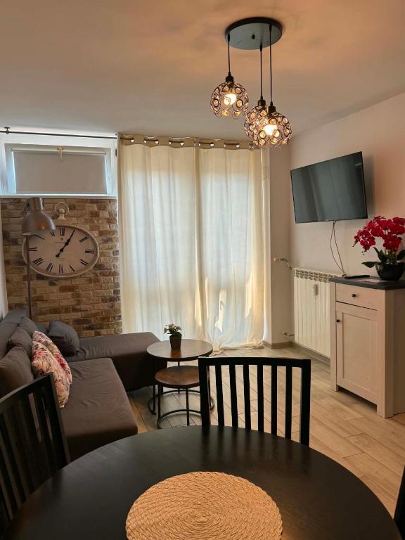 Coser Apartamenty Grzybowska - 