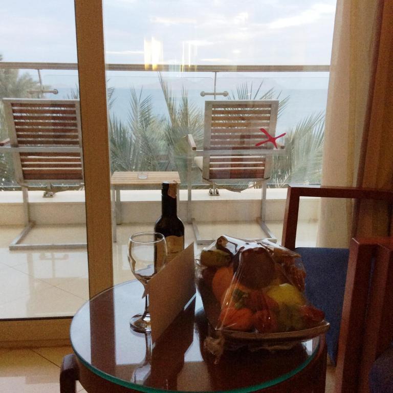 Xperience Sea Breeze Resort - 8