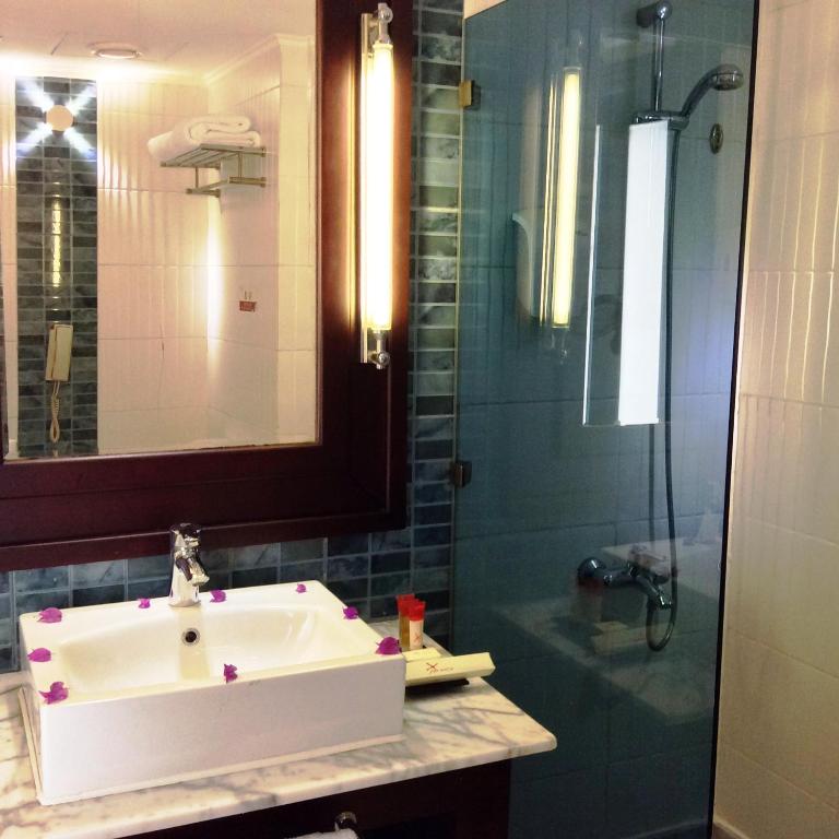 Xperience Sea Breeze Resort - 2