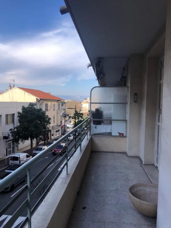 Bright Apt between Antibes & Juan-les-Pins