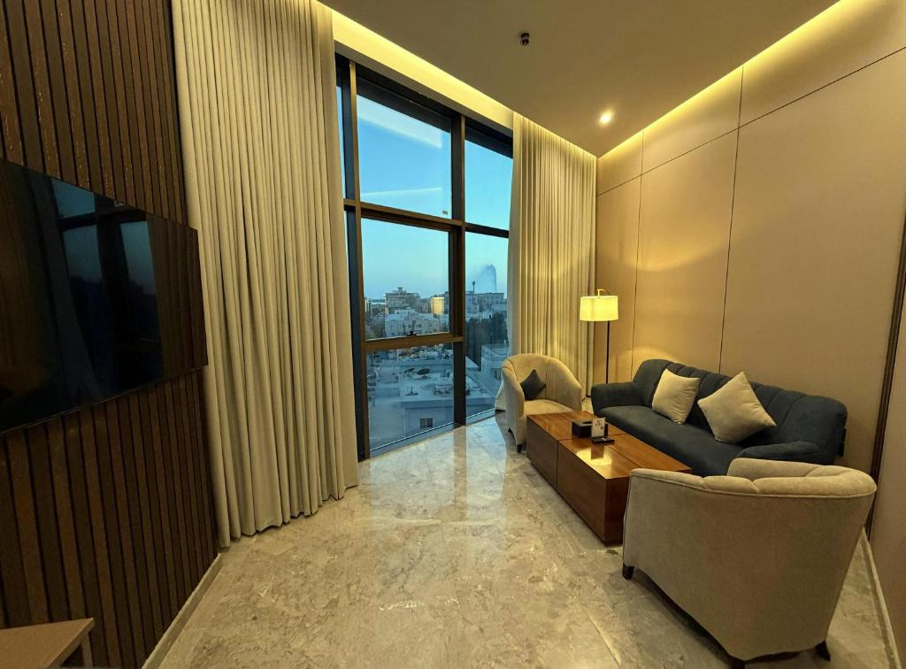 MORA HOTEL