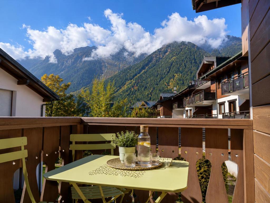 Au cœur de Chamonix – La Ginabelle, Calme avec Piscine, Sauna & Garage