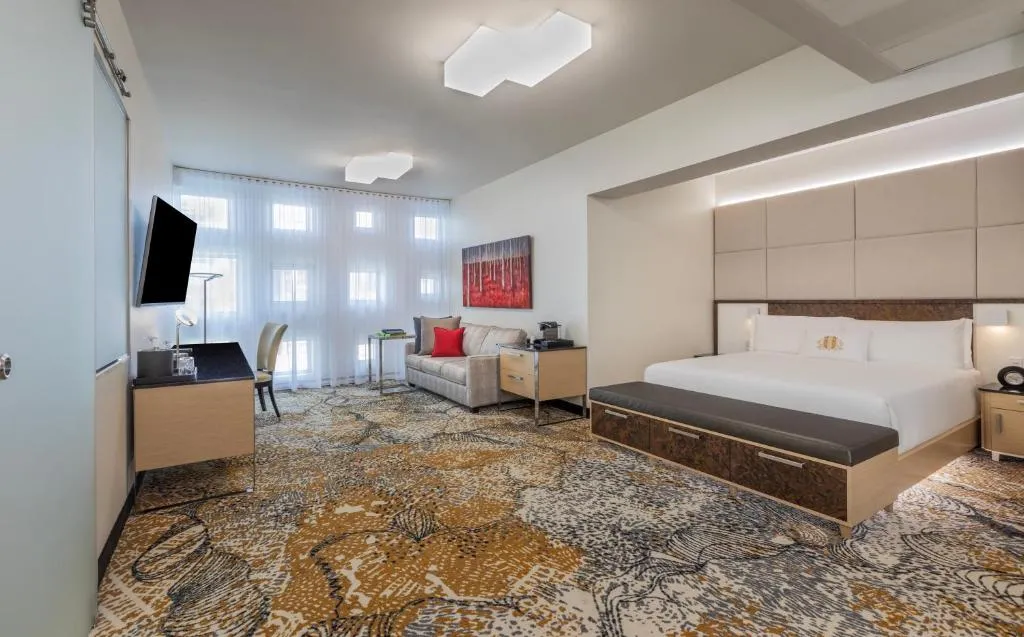 Junior Suite
