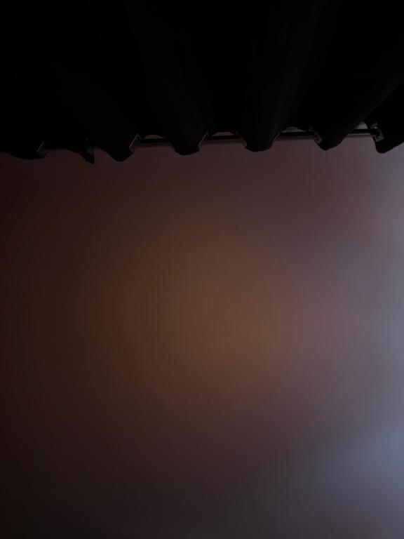 a close up of a black roof at Casa in Ituporanga