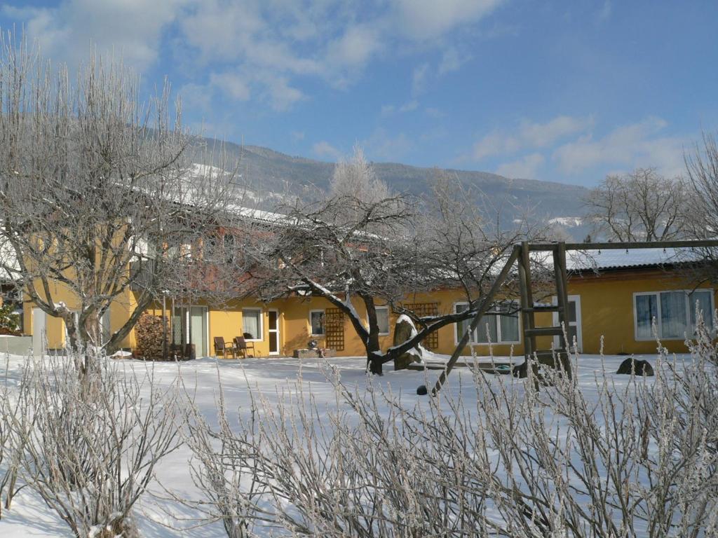 Výhľad na hory alebo výhľad na hory priamo z apartmánu