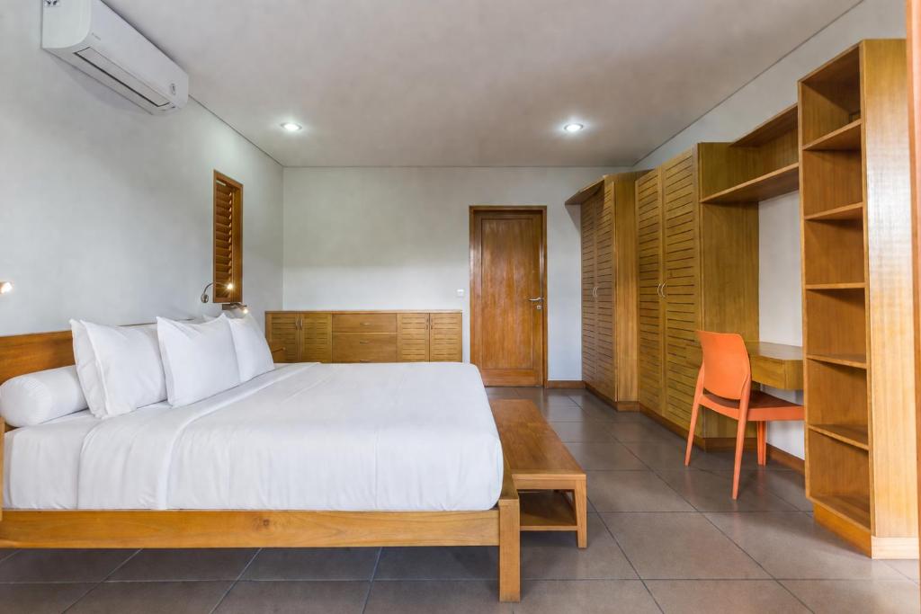 Balinea Holiday Home - Three-Bedroom Villa