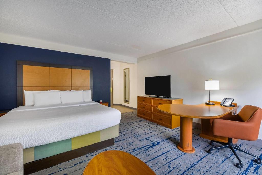 La Quinta by Wyndham Albuquerque West - 