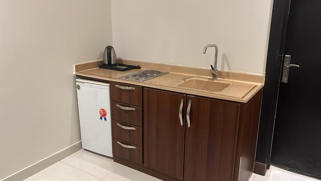 BARON PALACE - ALMASIF HOTEL APARTMENTS