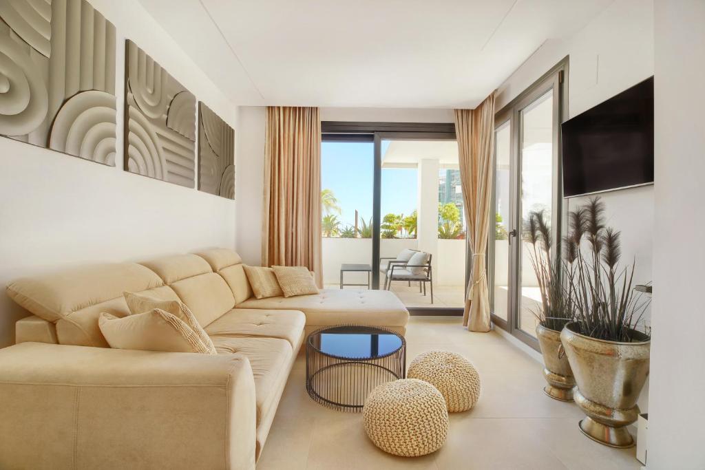 Nerea Beachfront Dénia Direct Beach Access
