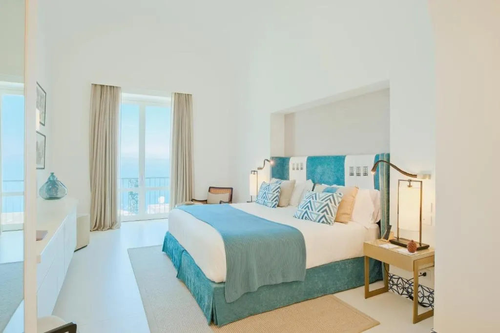 Junior Suite with Balcony